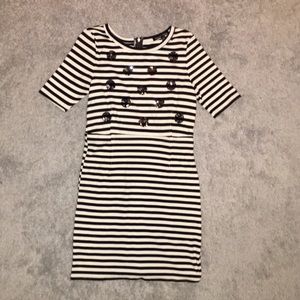 NWOT! Cute Fitted Dress